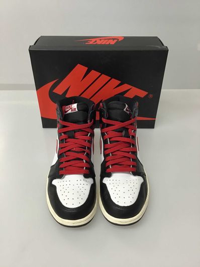 Nike Air Jordan 1 Retro High "Black/White/Sail/Gym Red"