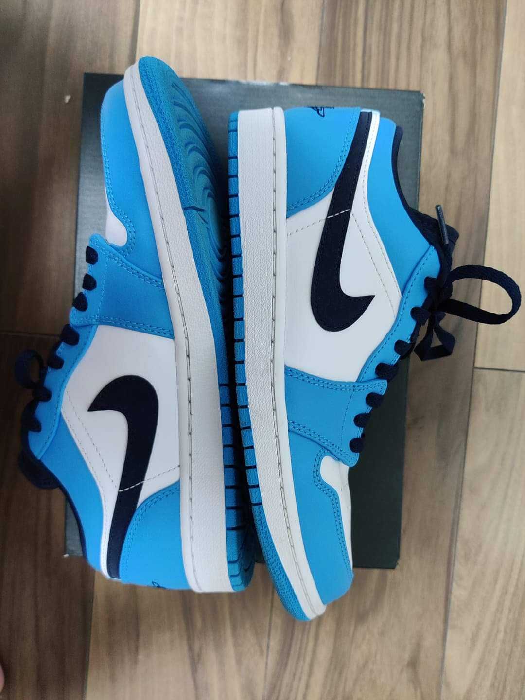 Nike Air Jordan 1 Low "University Blue"