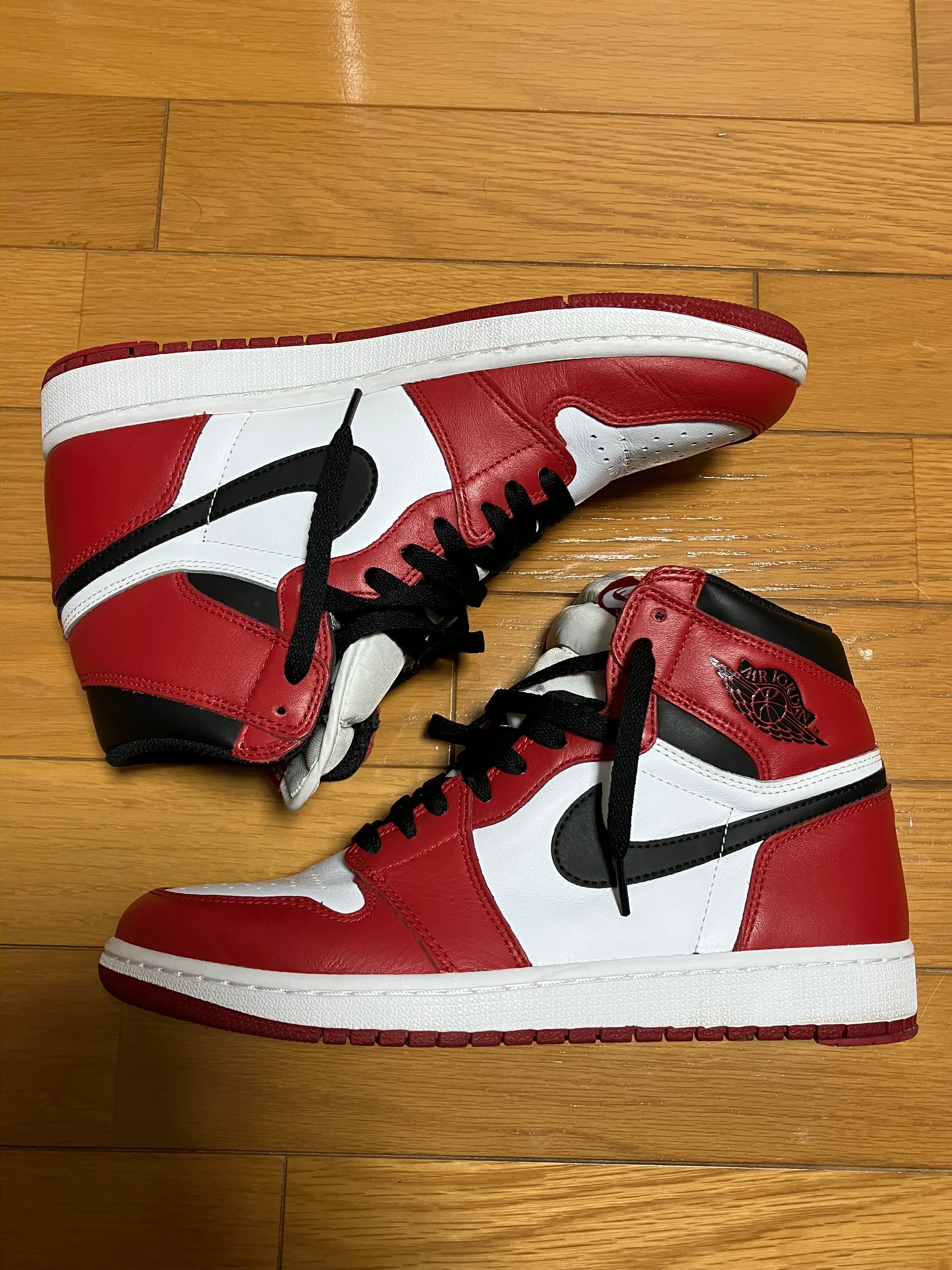 Nike Air Jordan 1 Retro High "Chicago" (2015)