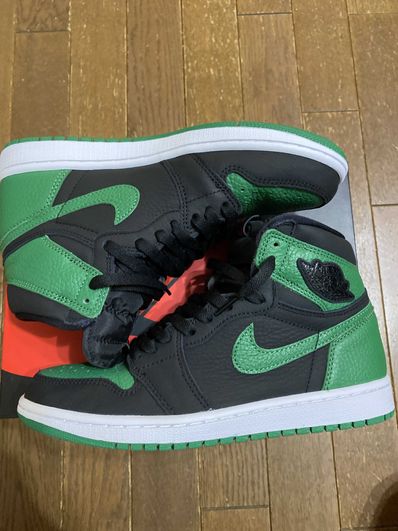 Nike Air Jordan 1 Retro High OG "Black/Pine Green" (2020)