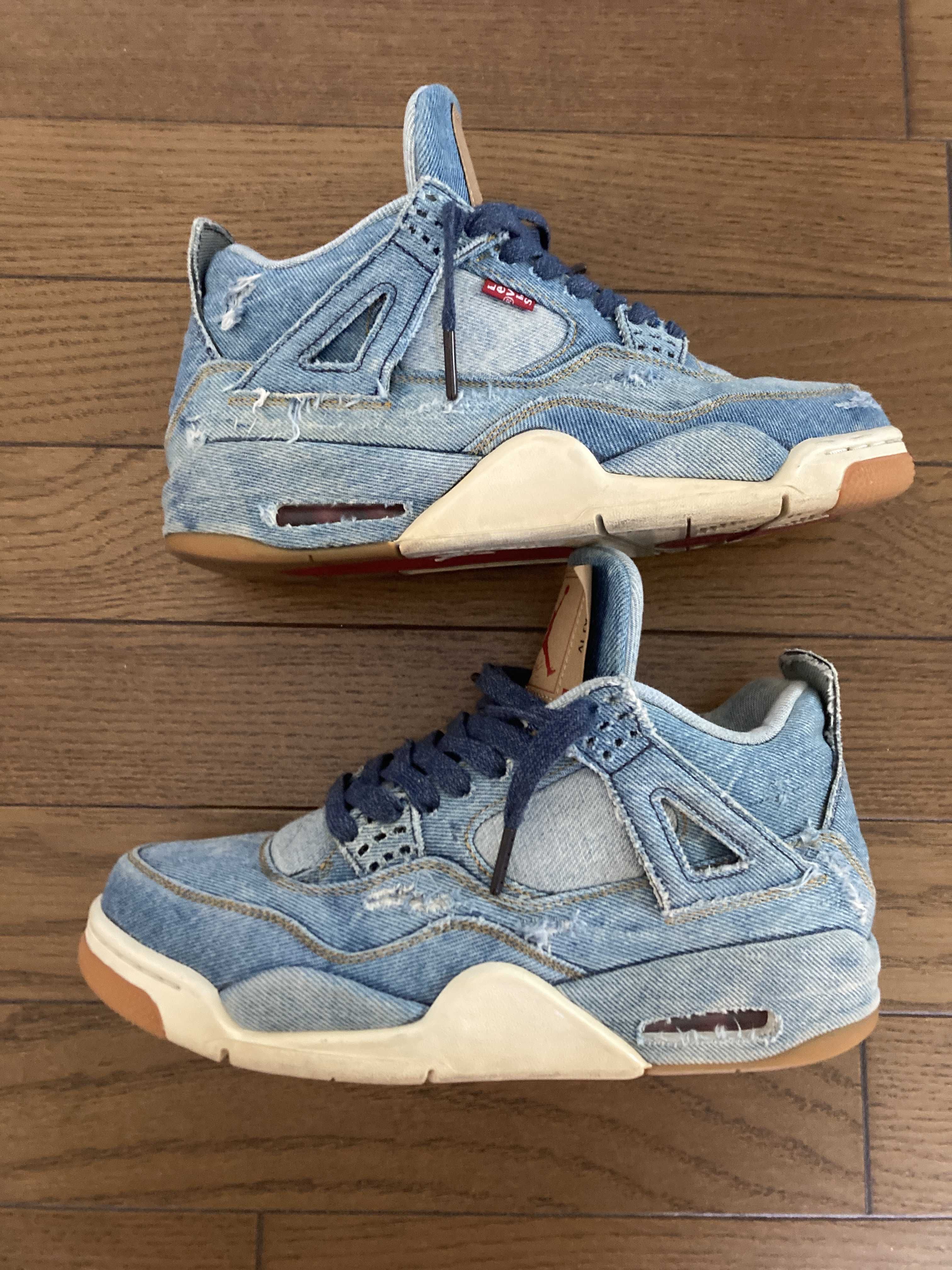 Nike × Levi's Air Jordan 4 "Denim"(タグ:LEVIS®)