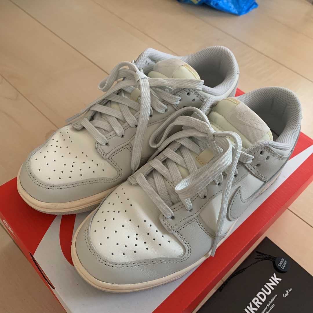 Nike Women's Dunk Low "Light Bone"