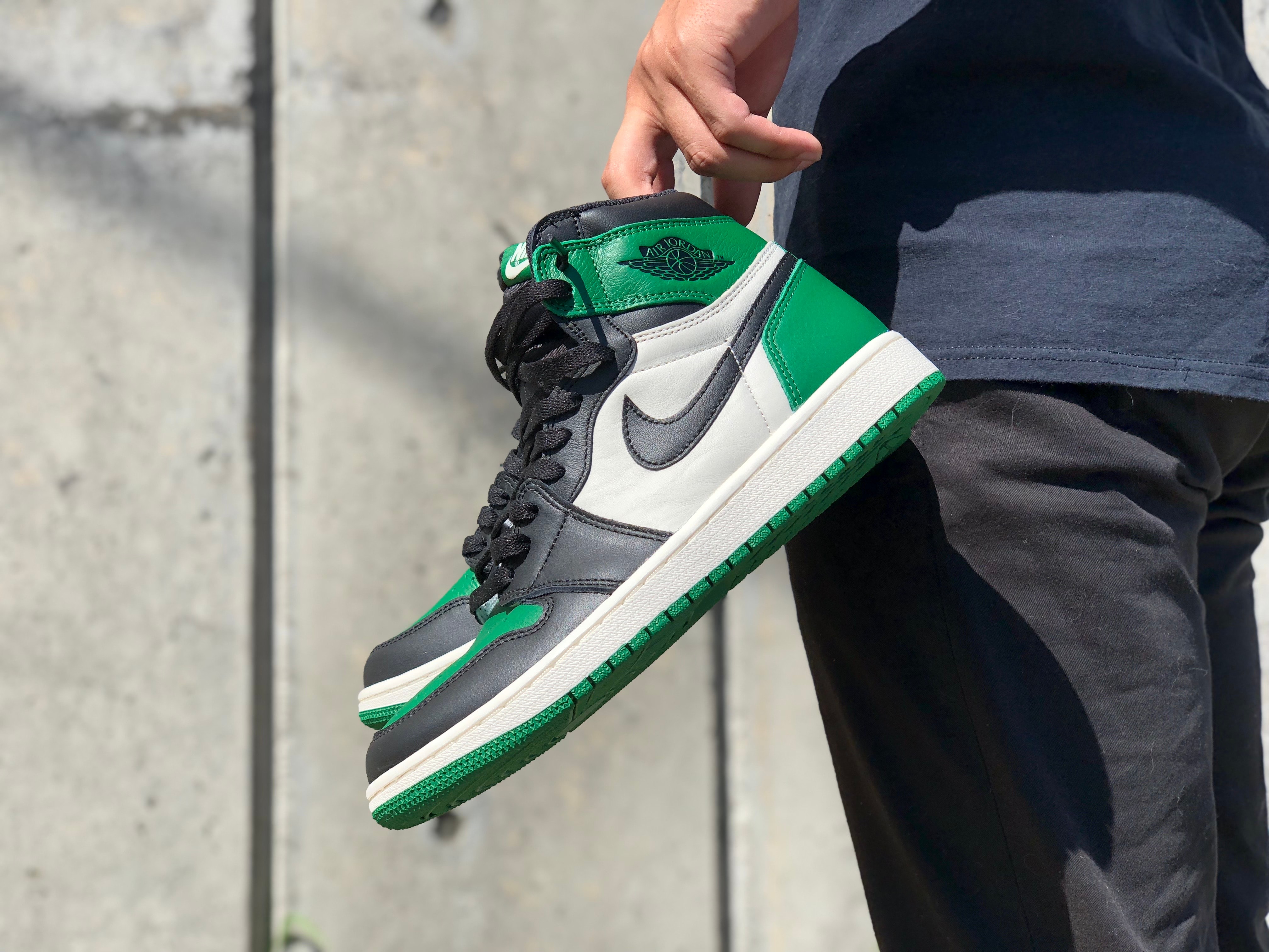Nike Air Jordan 1 Retro High OG "Pine Green"(2018)