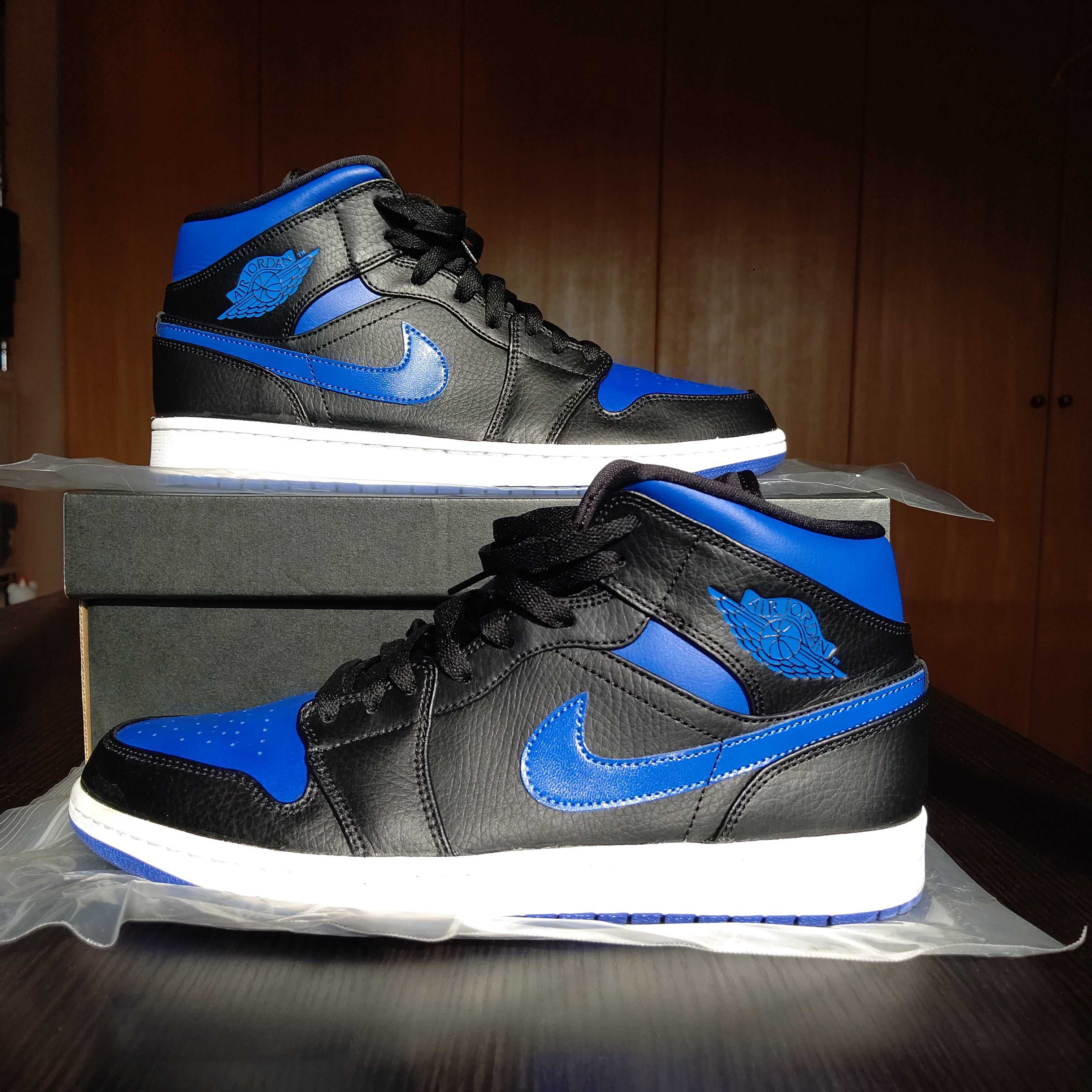 NIKE AIR JORDAN 1 MID "BLACK/BLUE"