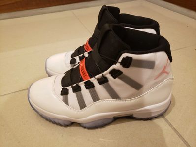 Nike Air Jordan 11 "Adapt"