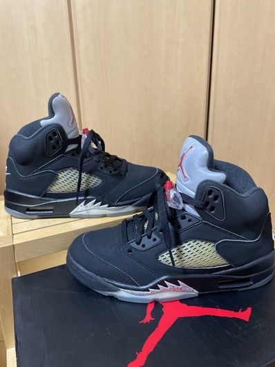 Nike Air Jordan 5 Retro OG "Black/Fire Red/Metallic Silver/White" (2016)