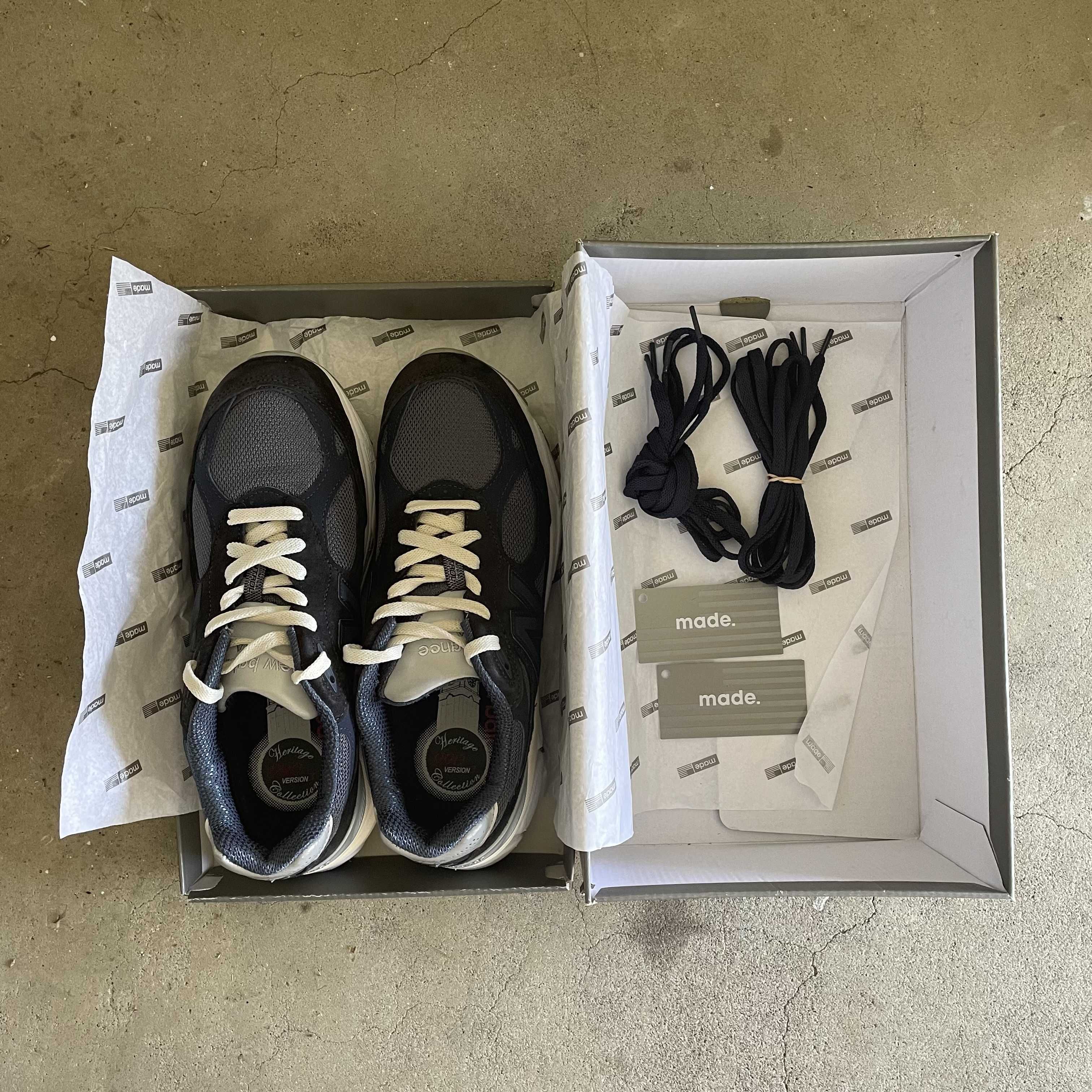 KITH Ronnie Fieg × New Balance 990V3 "Genesis/Navy"