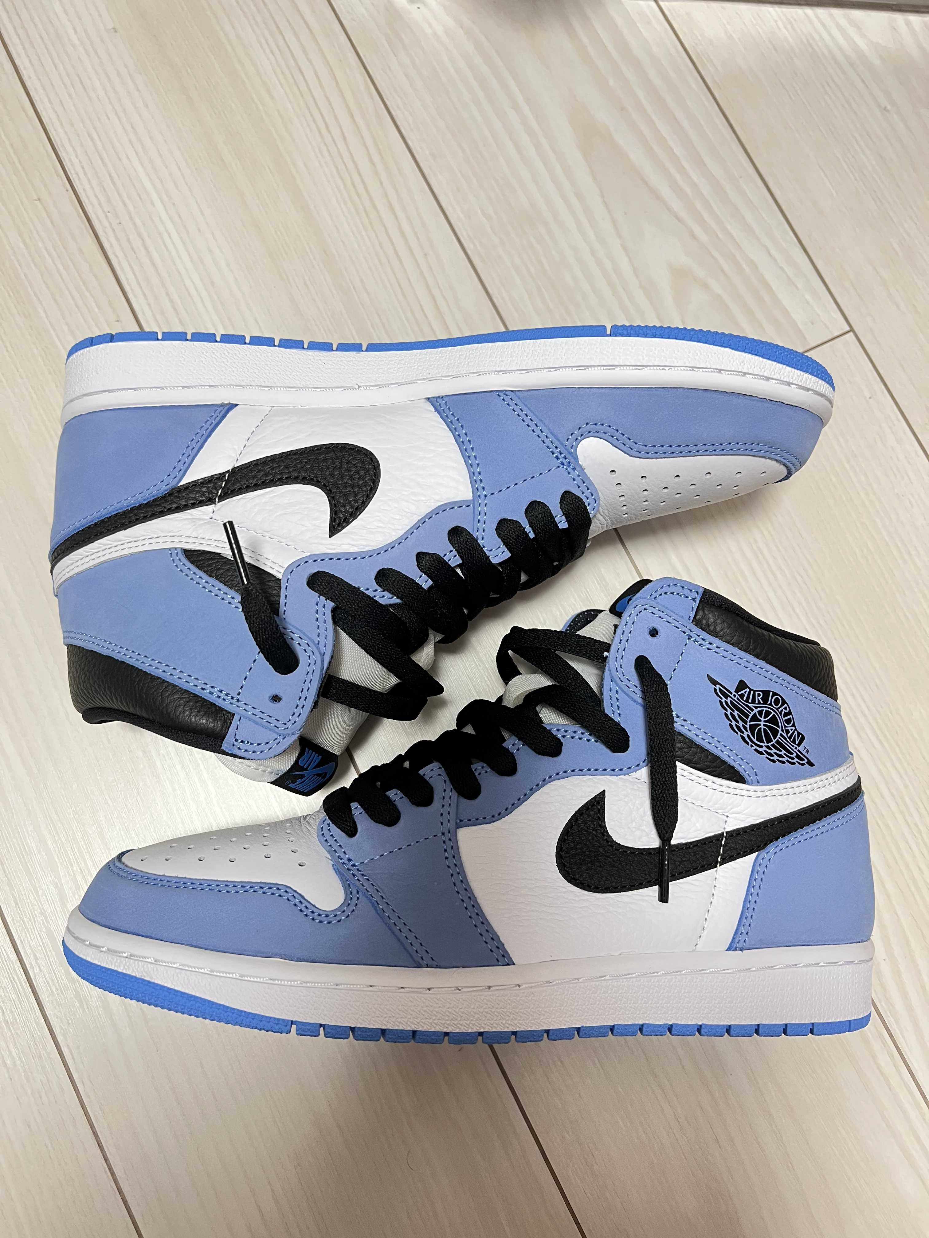 Nike Air Jordan 1 High OG "University Blue"