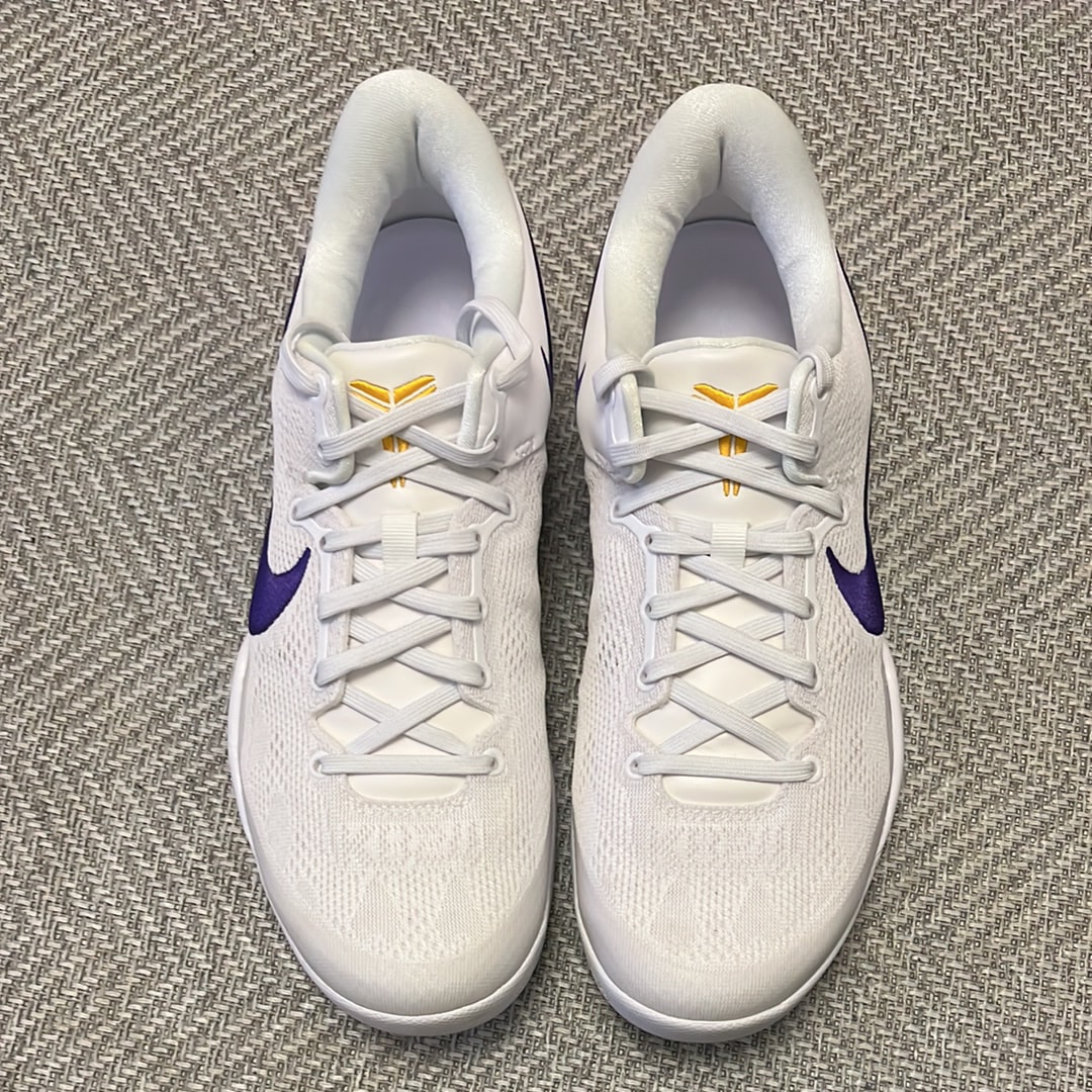 ナイキ コービー8 プロトロ "レイカーズ ホーム"