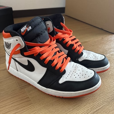 Nike Air Jordan 1 Retro High OG "Electro Orange"