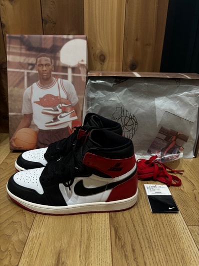 Nike Air Jordan 1 Retro High OG "Black Toe Reimagined"