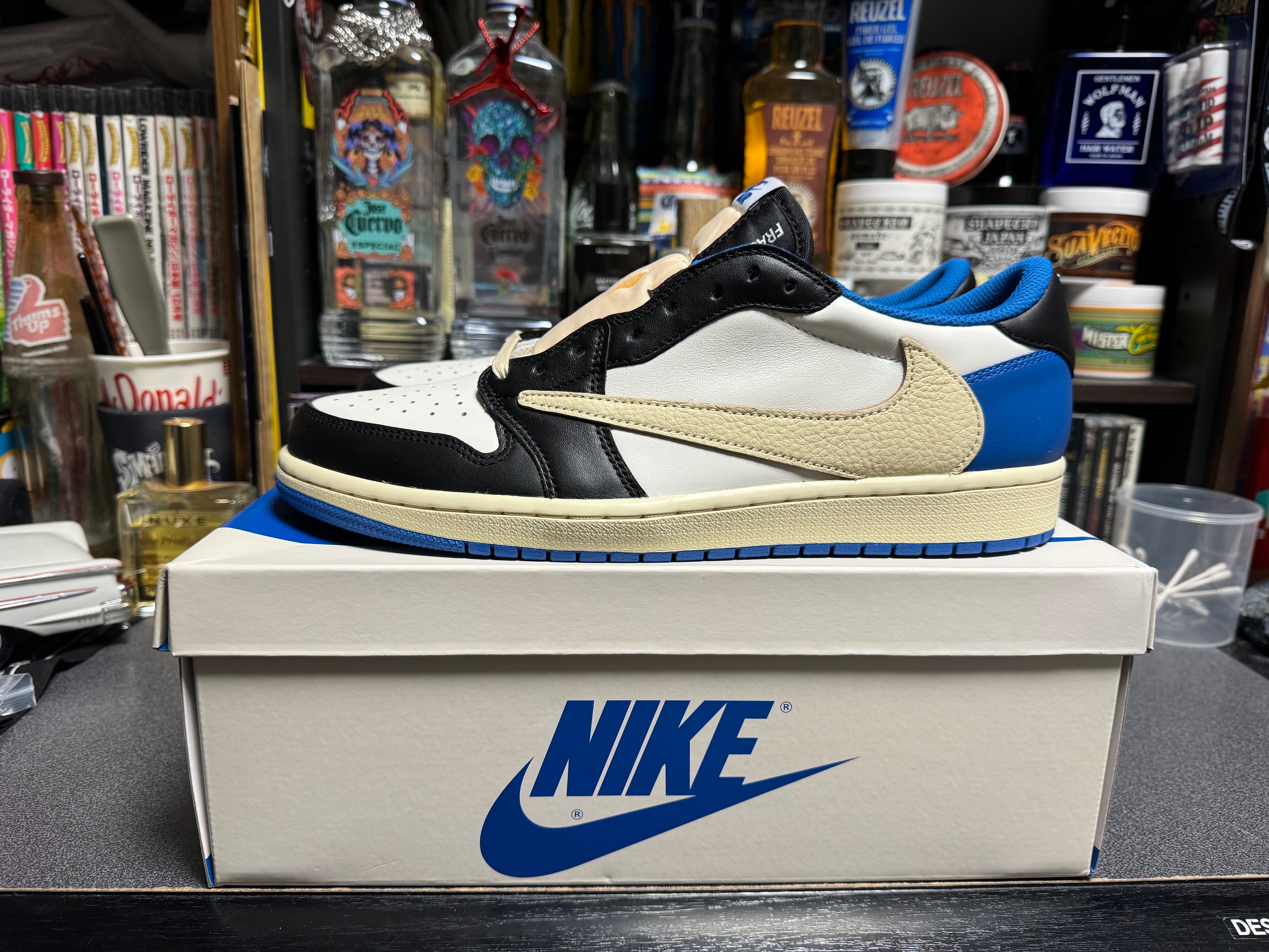 Travis Scott × fragment design × Nike Air Jordan 1 Low OG SP "Military Blue"
