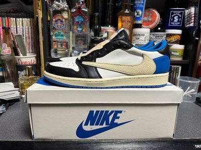 Travis Scott × fragment design × Nike Air Jordan 1 Low OG SP "Military Blue"