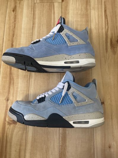 Nike Air Jordan 4 "University Blue"