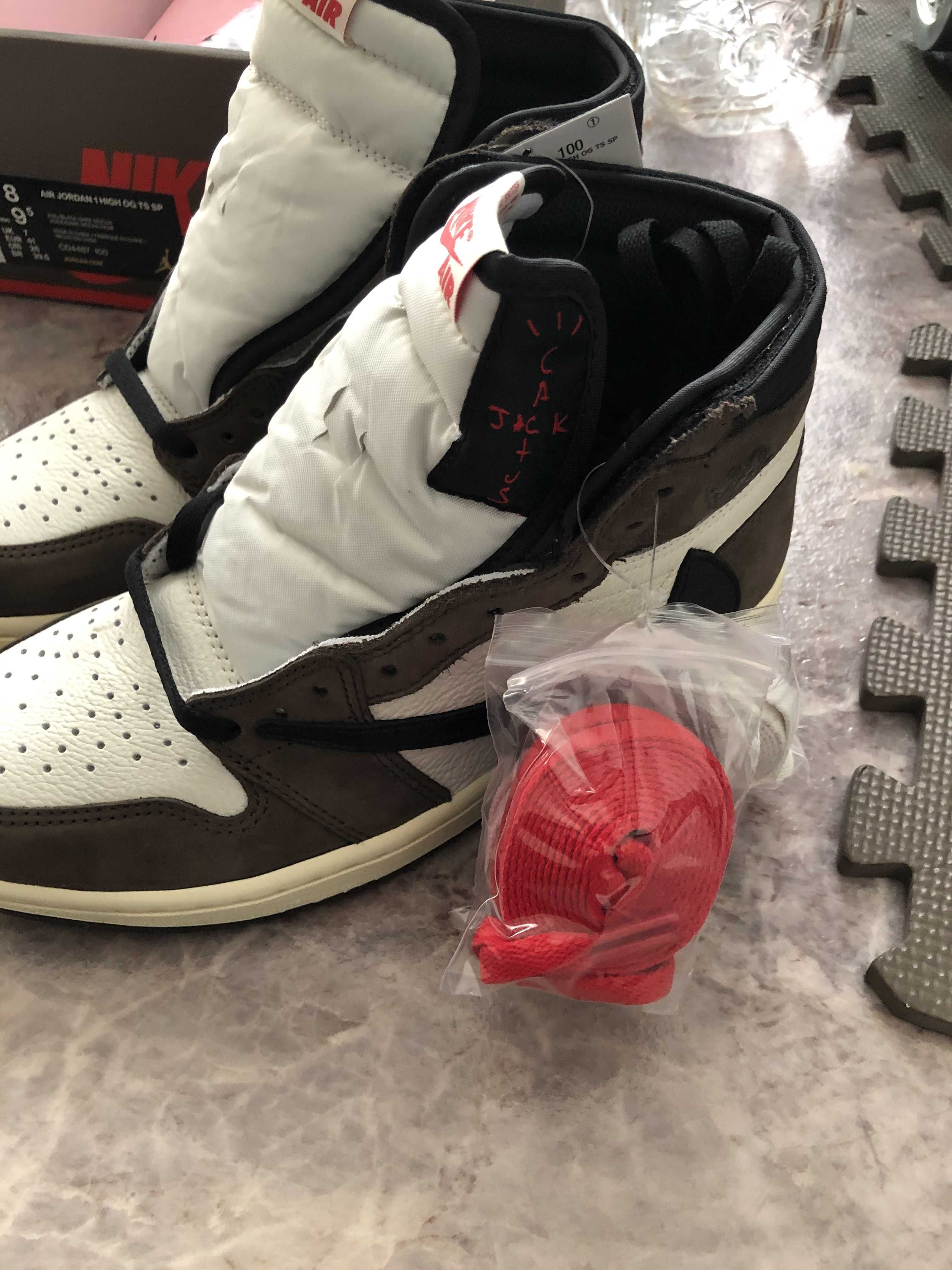 Travis Scott × Nike Air Jordan 1 Retro High OG TS SP "Sail/Dark Mocha"