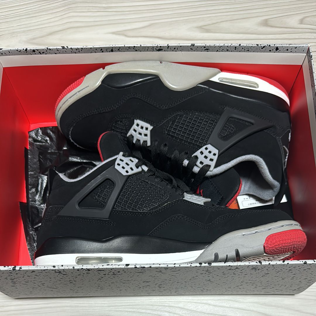 Nike Air Jordan 4 Retro "Bred" (2019)