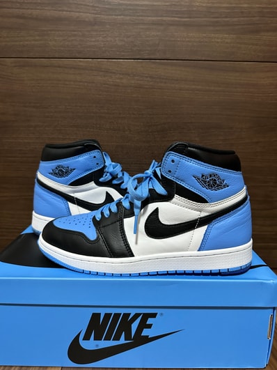 Nike Air Jordan 1 Retro High OG "University Blue/UNC Toe"