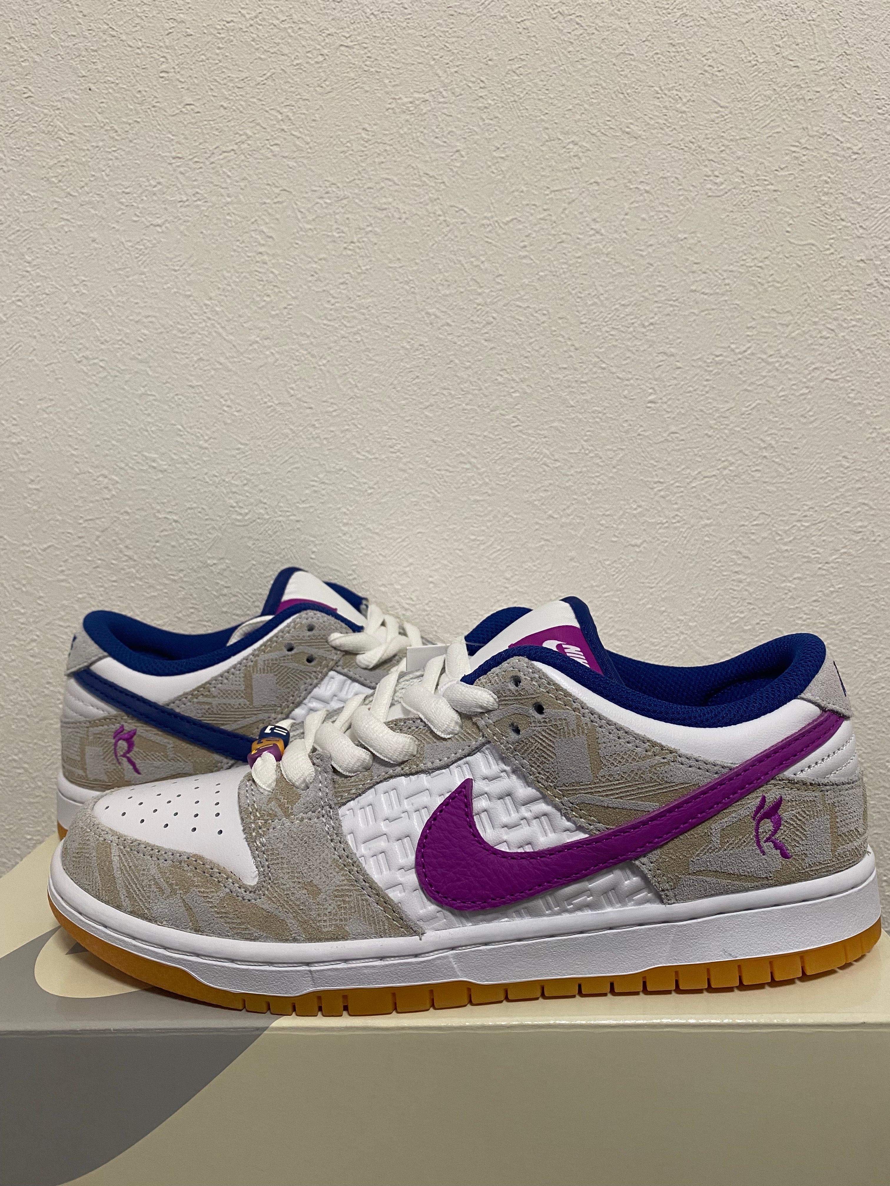 Rayssa Leal × Nike SB Dunk Low PRM "Pure Platinum and Vivid Purple"