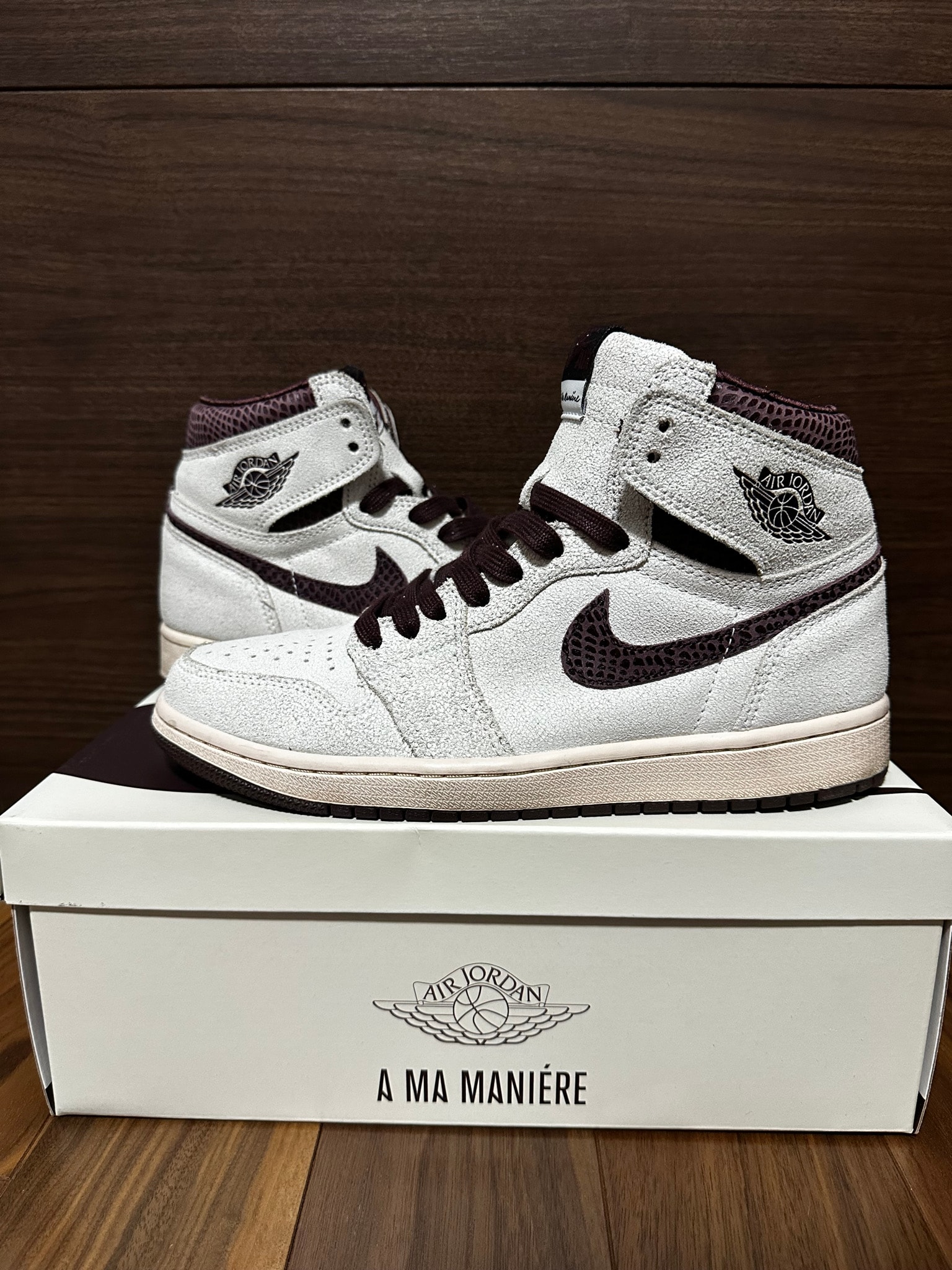 A Ma Maniere × Nike Air Jordan 1 Retro High OG "Sail and Burgundy"