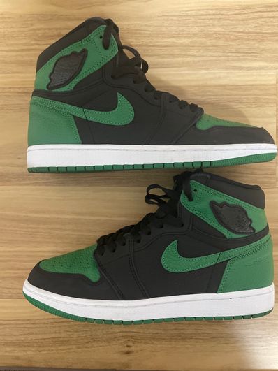 Nike Air Jordan 1 Retro High OG "Black/Pine Green" (2020)