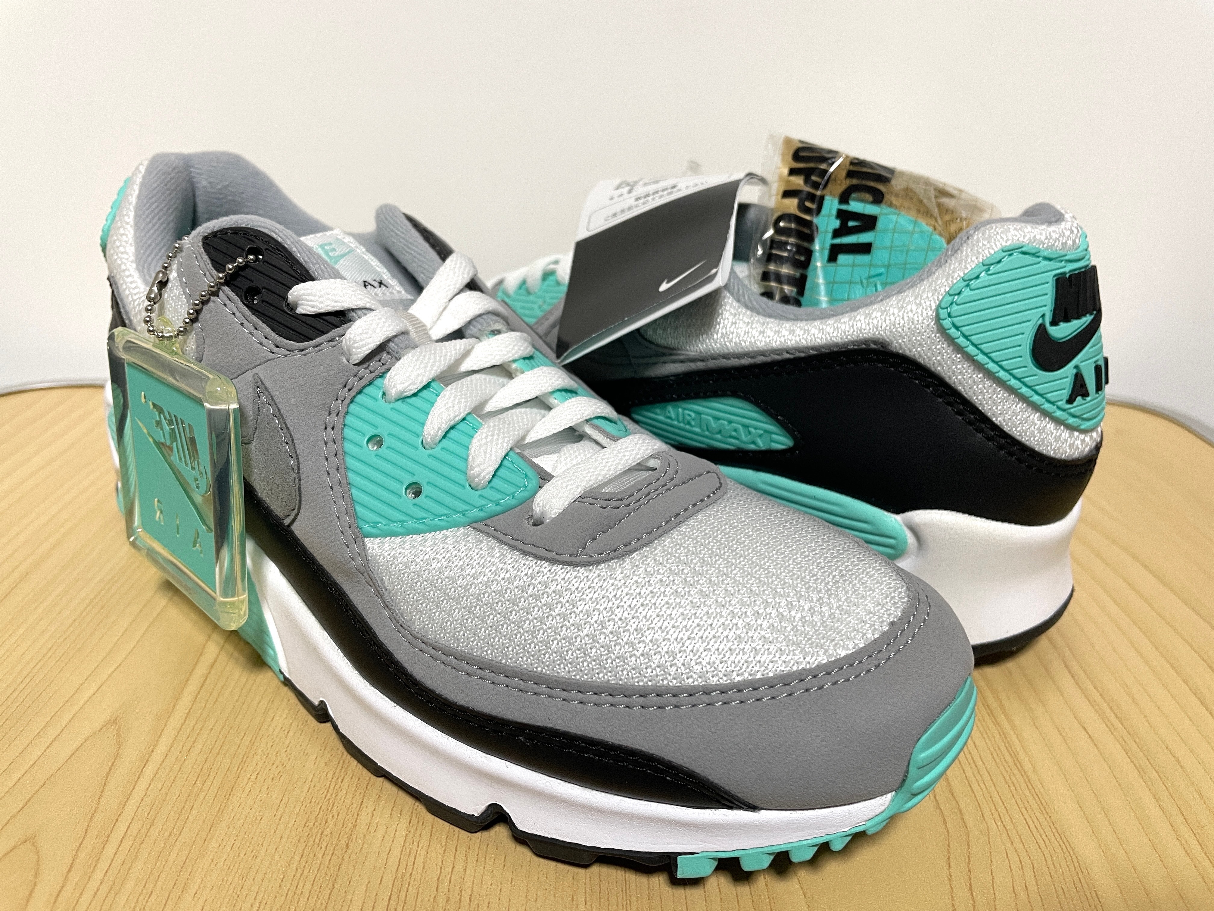 NIKE AIR MAX 90 "HYPER TURQUOISE/PARTICLE GREY"