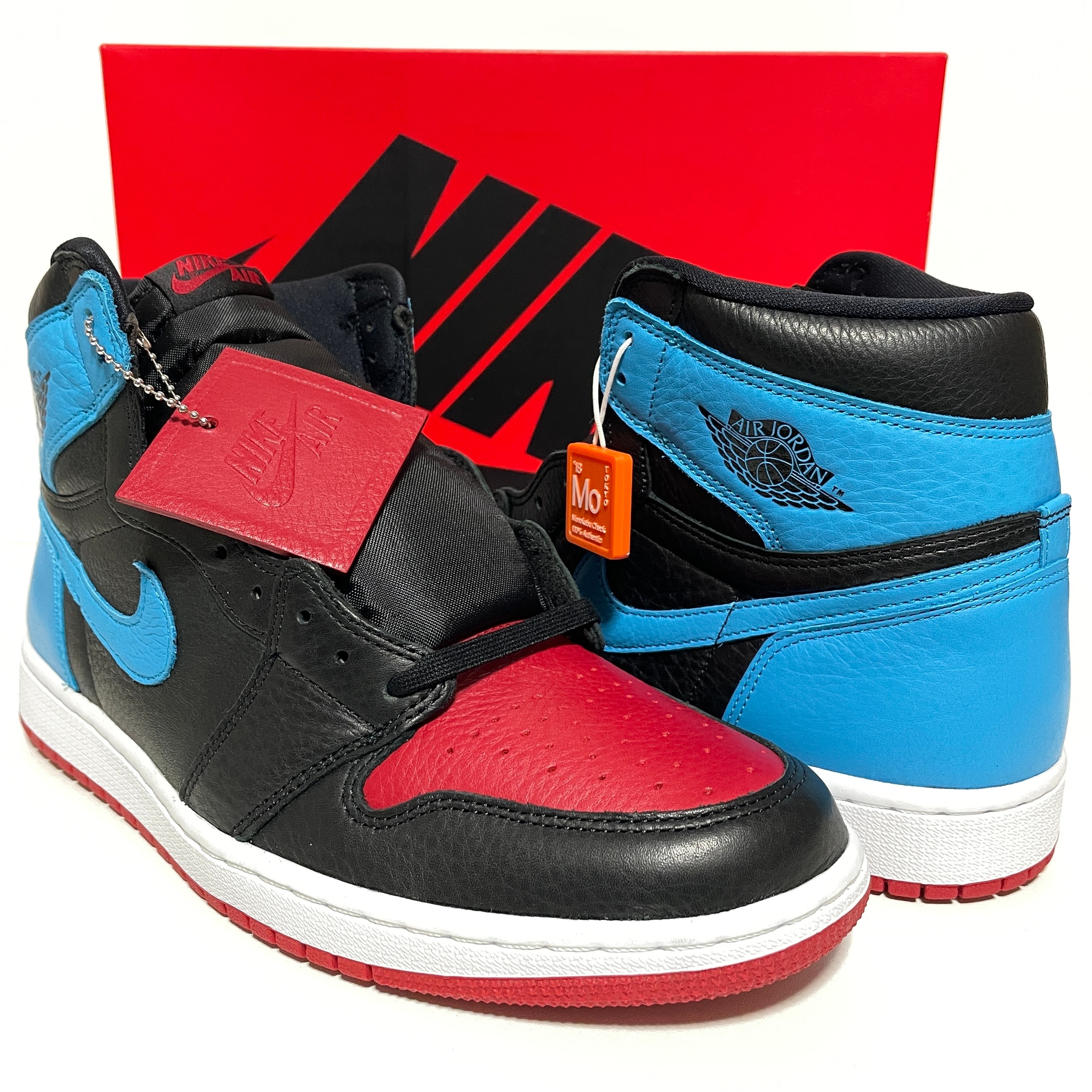 Nike Women's Air Jordan 1 High OG "UNC to Chicago"