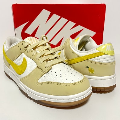 NIKE Women's DUNK LOW "LEMON DROP"
