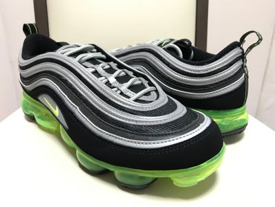 Nike Air Vapormax '97 "Black/Volt-Metallic Silver"