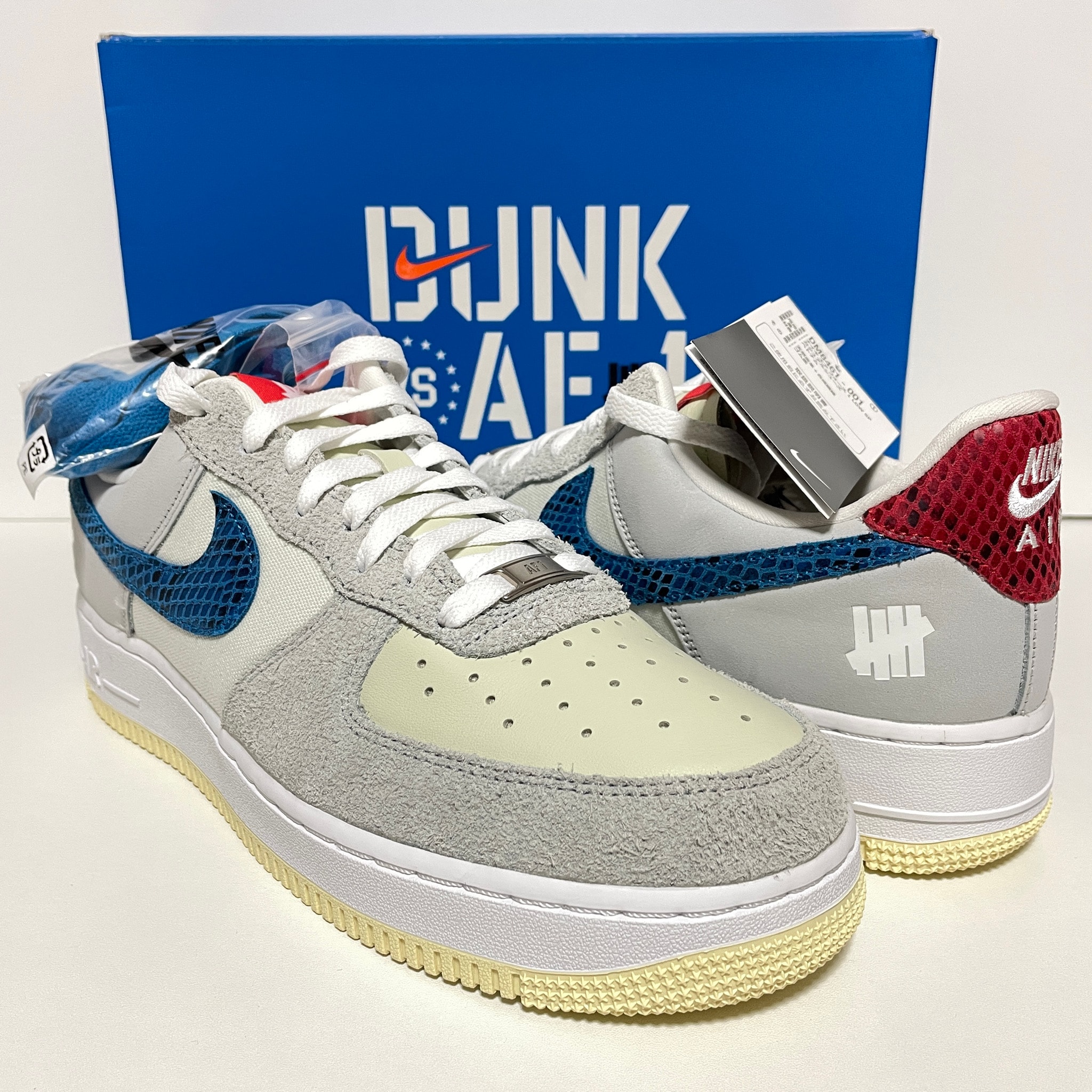UNDEFEATED × Nike Air Force 1 Low "White"