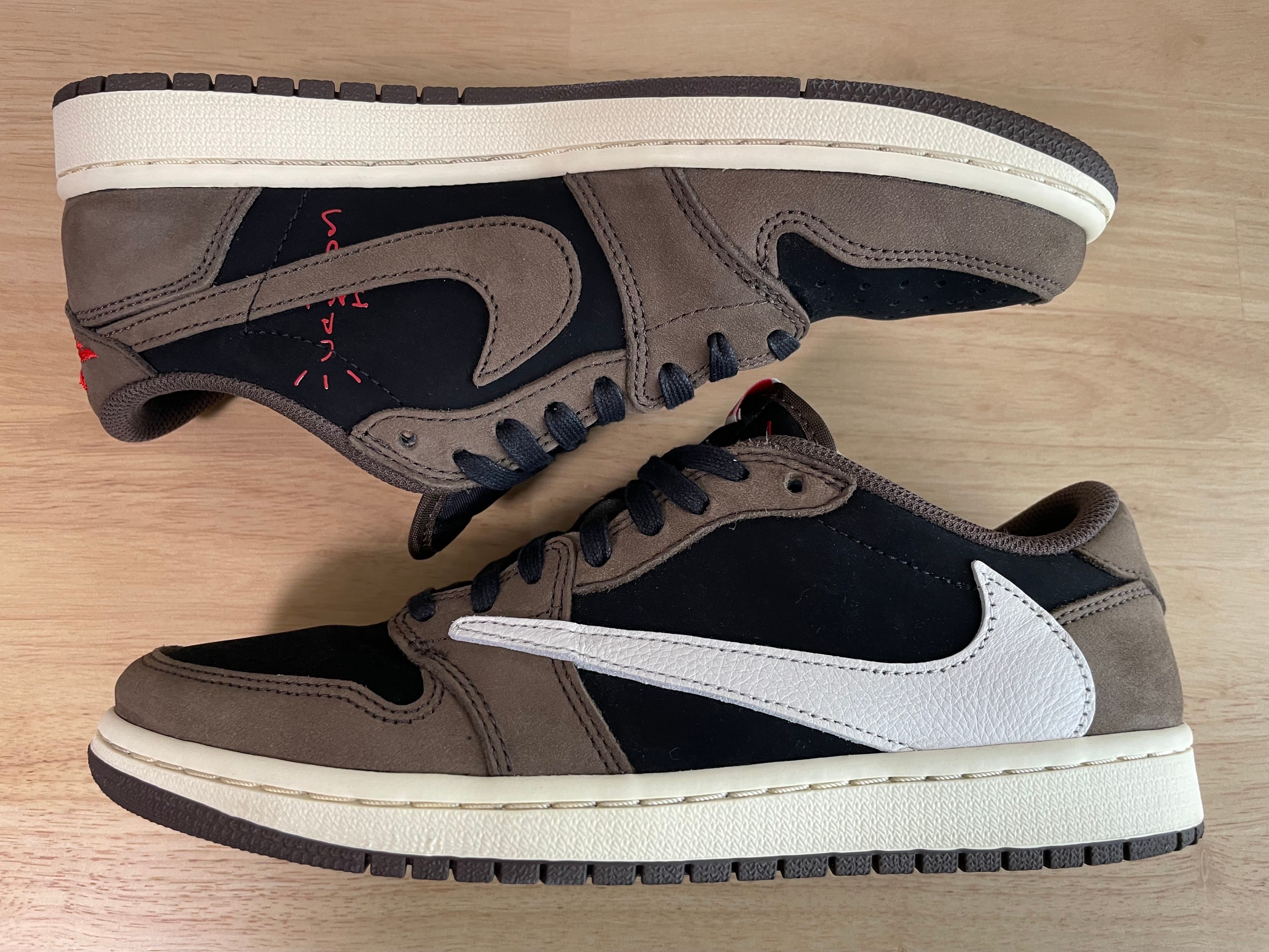Travis Scott × Nike Air Jordan 1 Low OG SP-T  "Black/Dark Mocha"