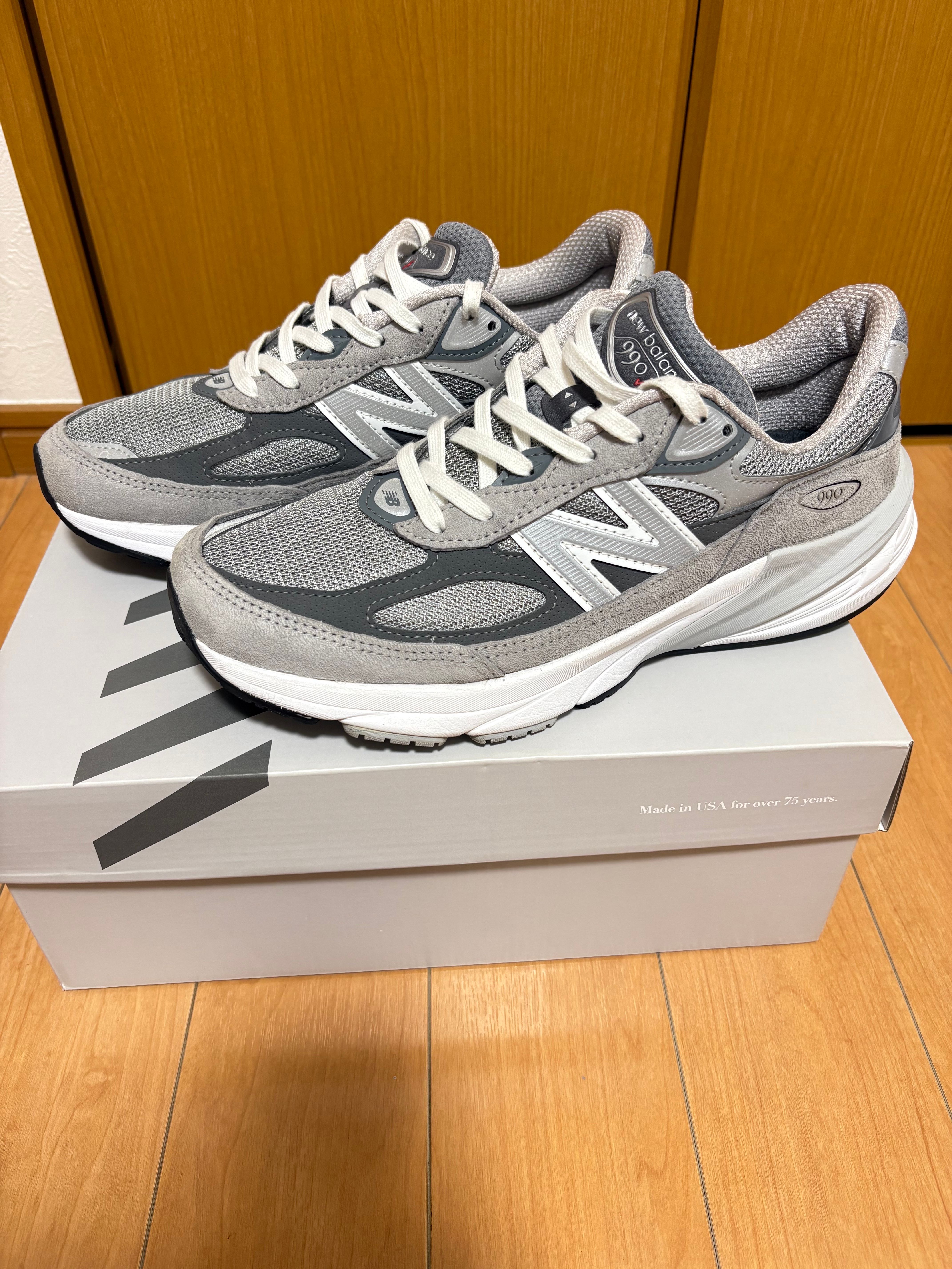 New Balance 990V6 "Gray" (Heel Logo NB)
