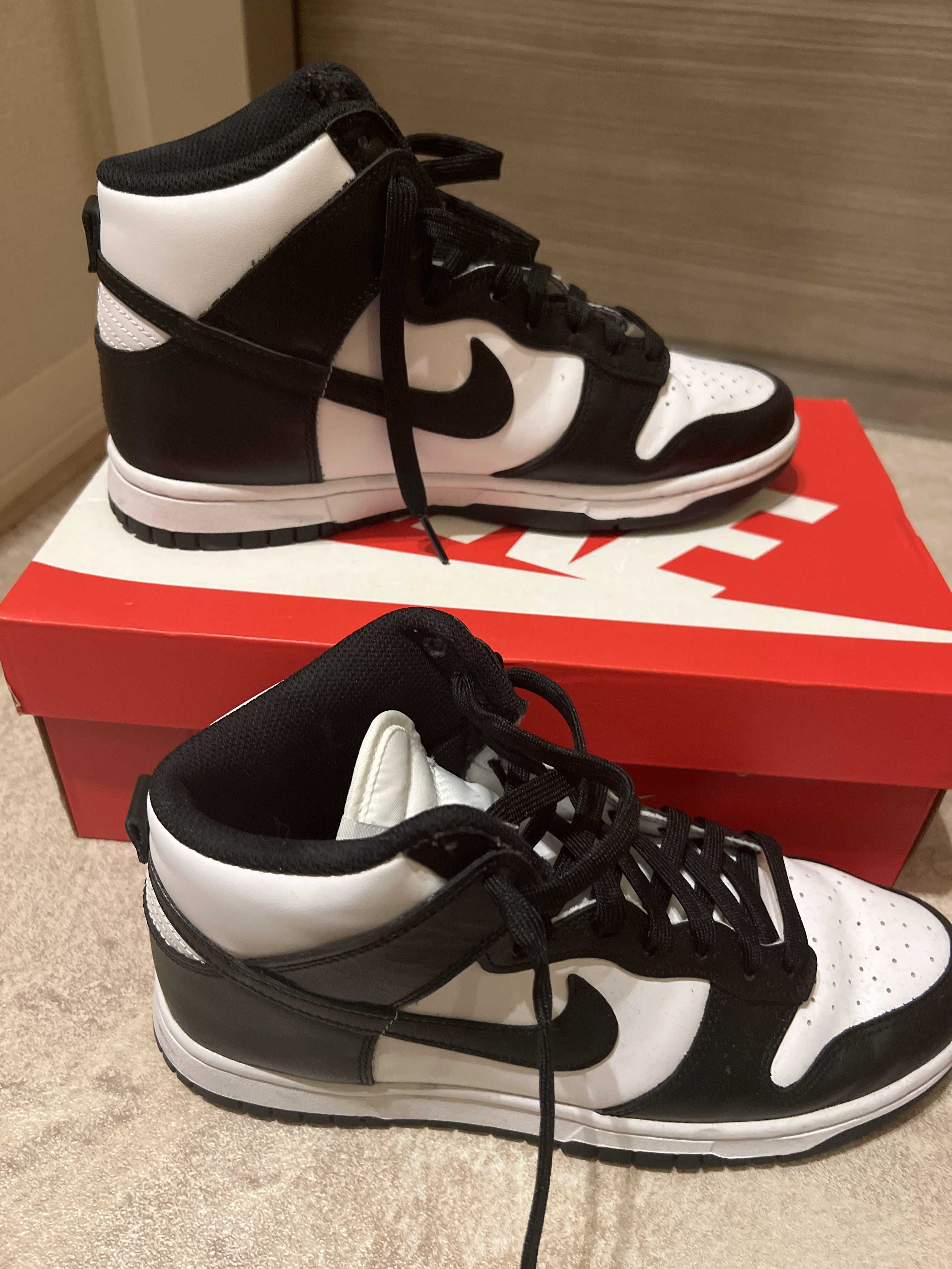 Nike Dunk High "Championship White"