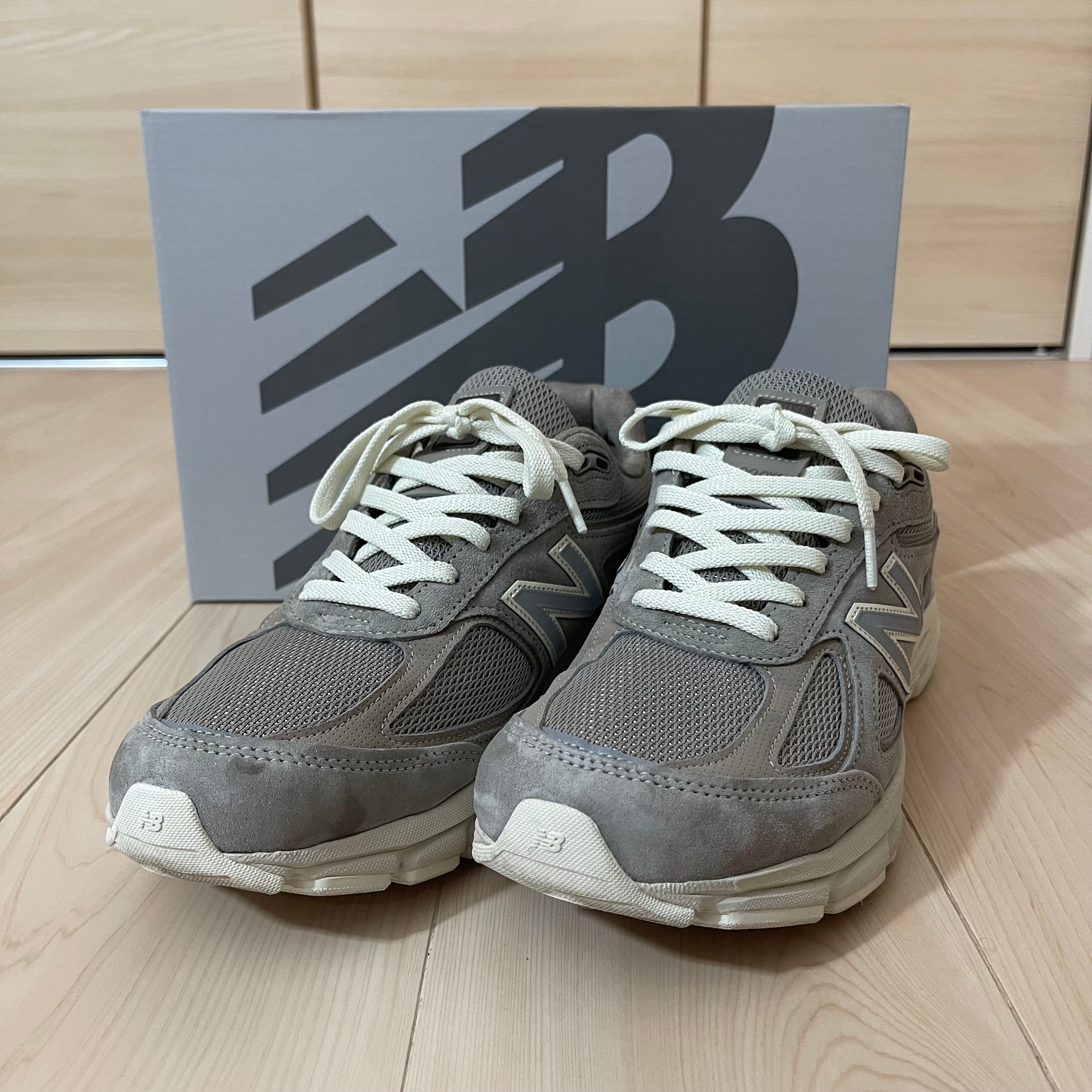KITH × New Balance 990V4 "Moonrock"