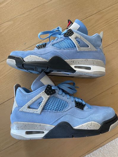 Nike Air Jordan 4 "University Blue"