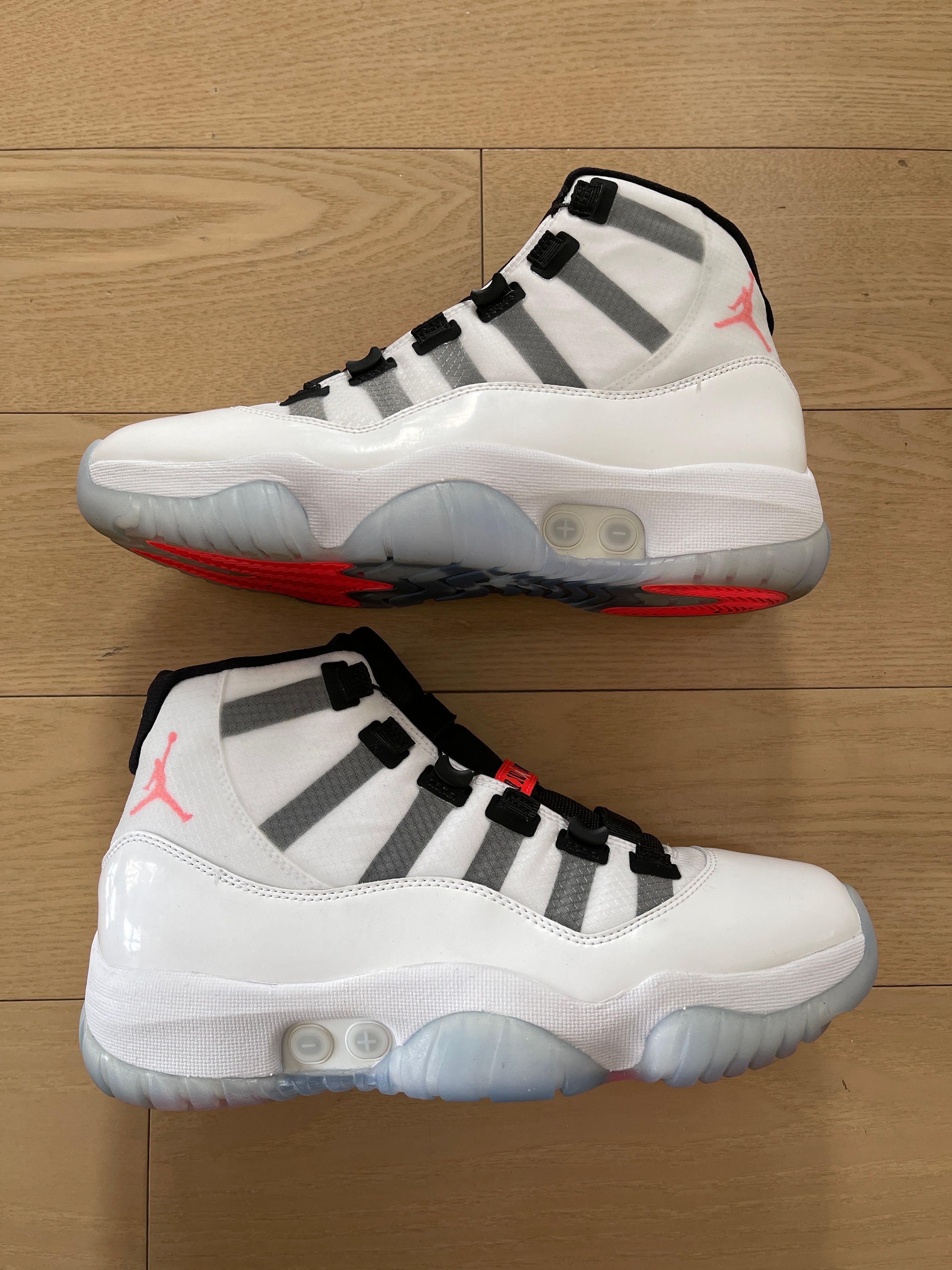 NIKE AIR JORDAN 11 "ADAPT"