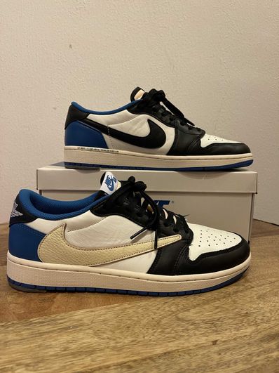 Travis Scott × fragment design × Nike Air Jordan 1 Low OG SP "Military Blue"