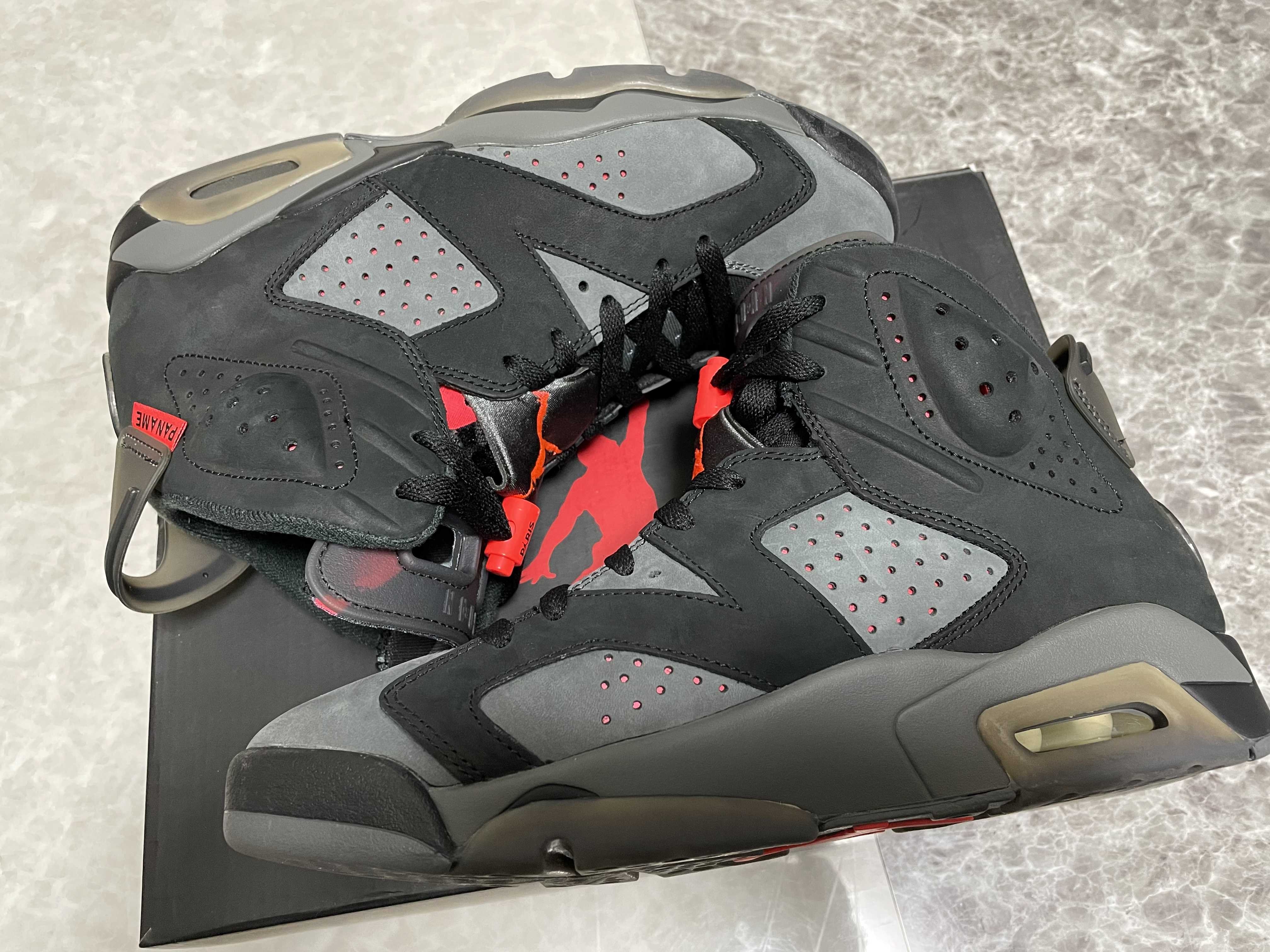 NIKE × PARIS SAINT GERMAIN AIR JORDAN 6 RETRO INFRARED