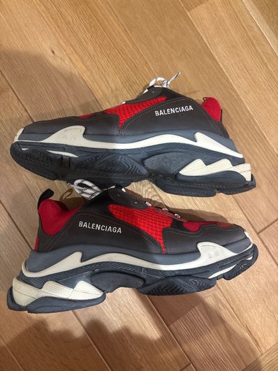 Balenciaga Triple S "Red Black"