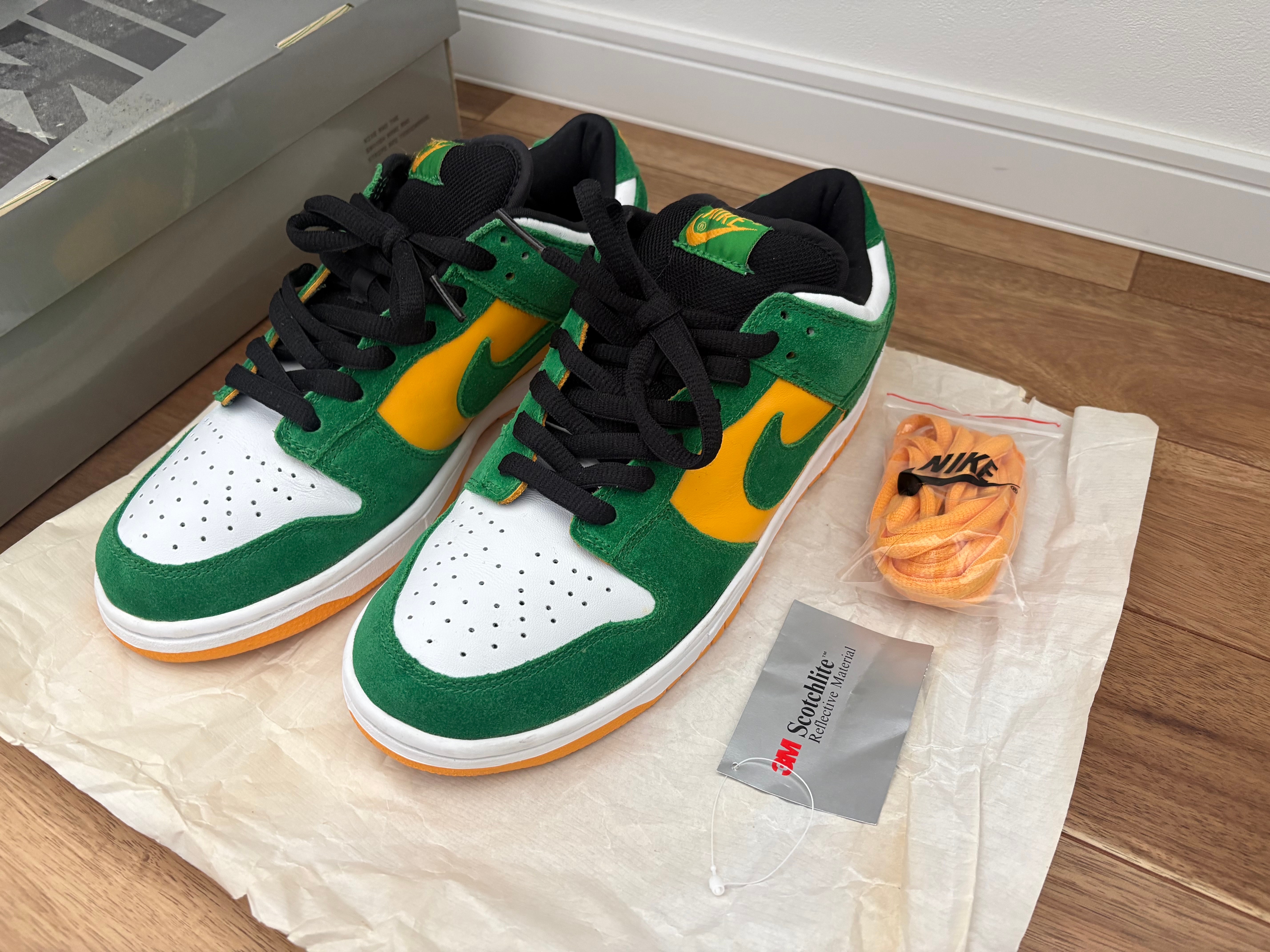 Nike SB Dunk Low Pro "SB Buck" (2003)