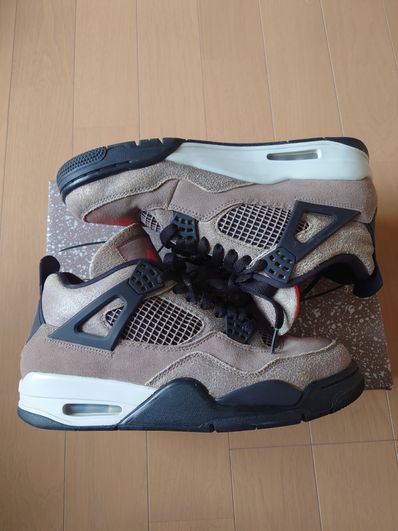 Nike Air Jordan 4 "Taupe Haze"