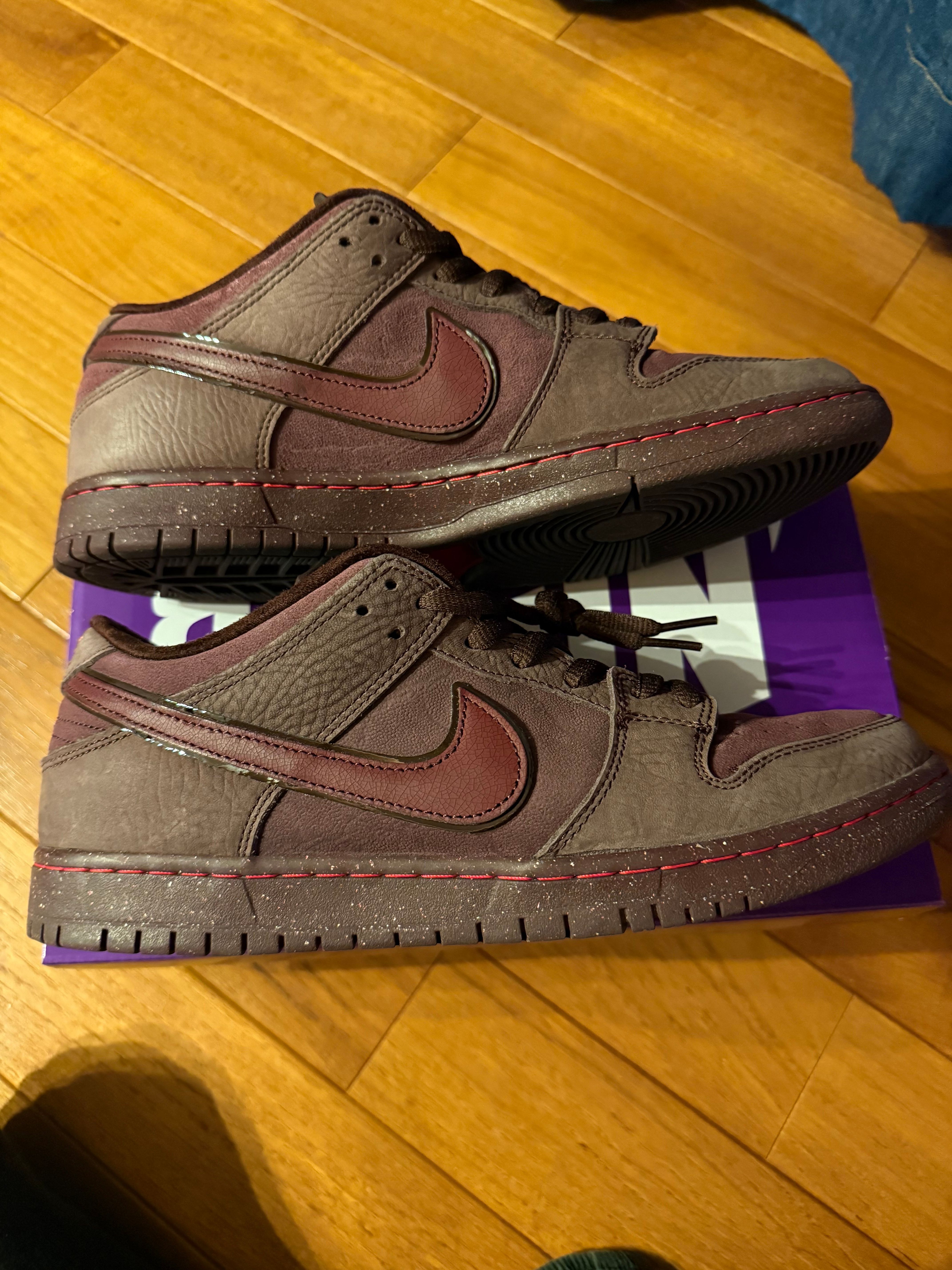 Nike SB Dunk Low PRM City of Love "Burgundy"
