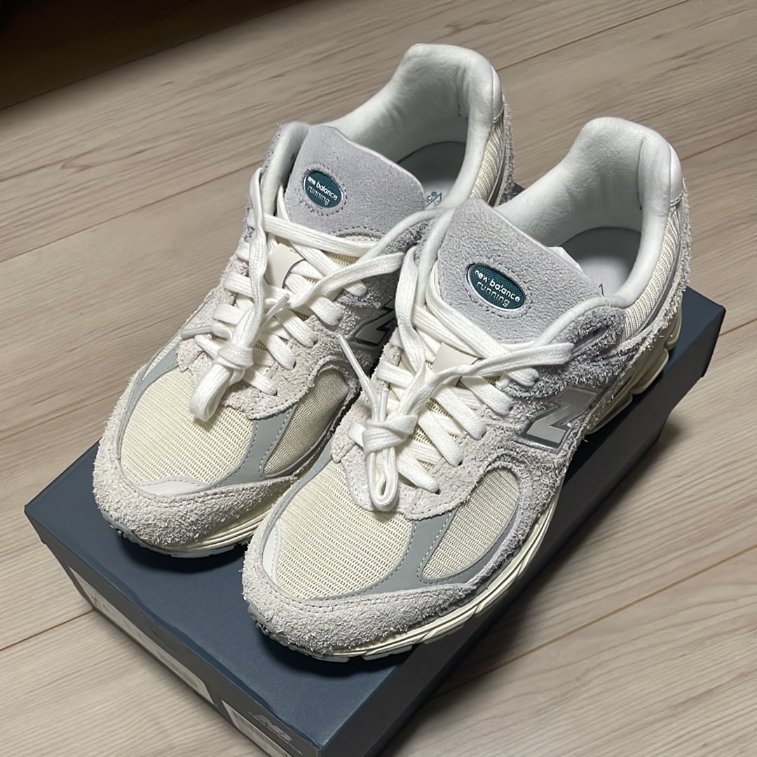 New Balance 2002R "Off White"