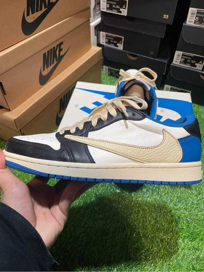 Travis Scott × fragment design × Nike Air Jordan 1 Low OG SP "Military Blue"