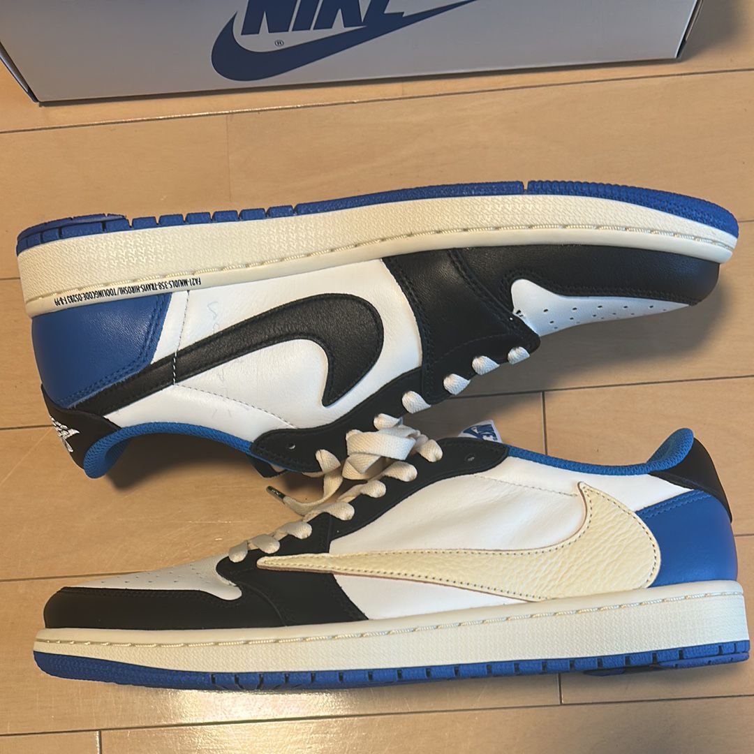 Travis Scott × fragment design × Nike Air Jordan 1 Low OG SP "Military Blue"