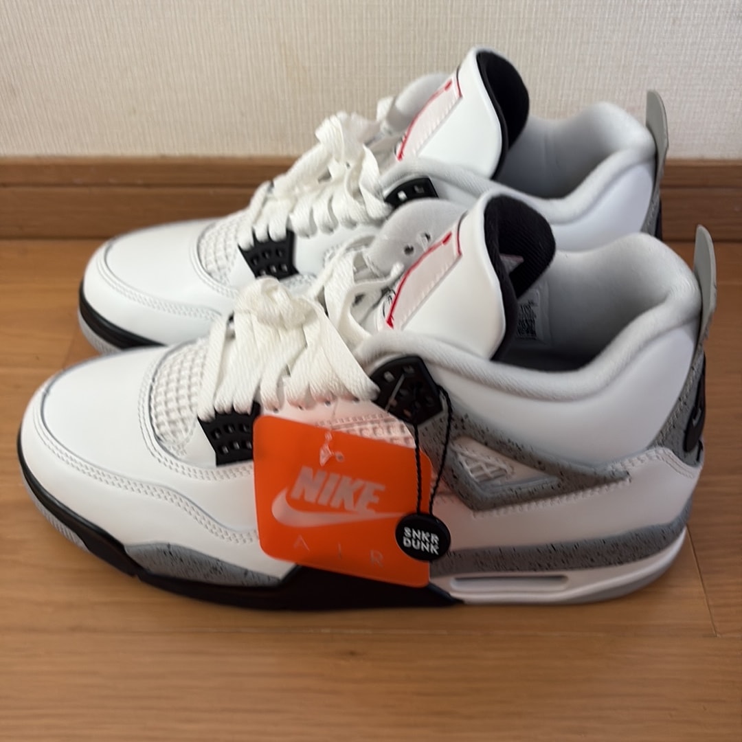 Nike Air Jordan 4 Retro "White/Cement" (2025)