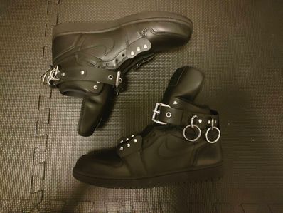 COMME des GARÇONS × Nike Air Jordan 1 High "Black"