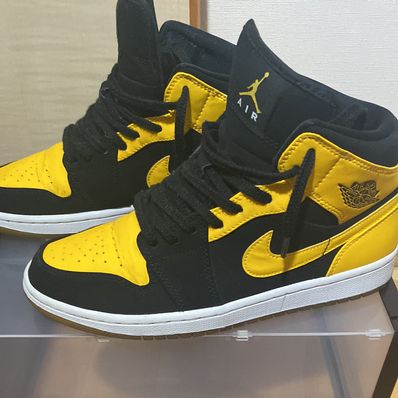 Nike Air Jordan 1 Retro Mid "New Love" (2017)