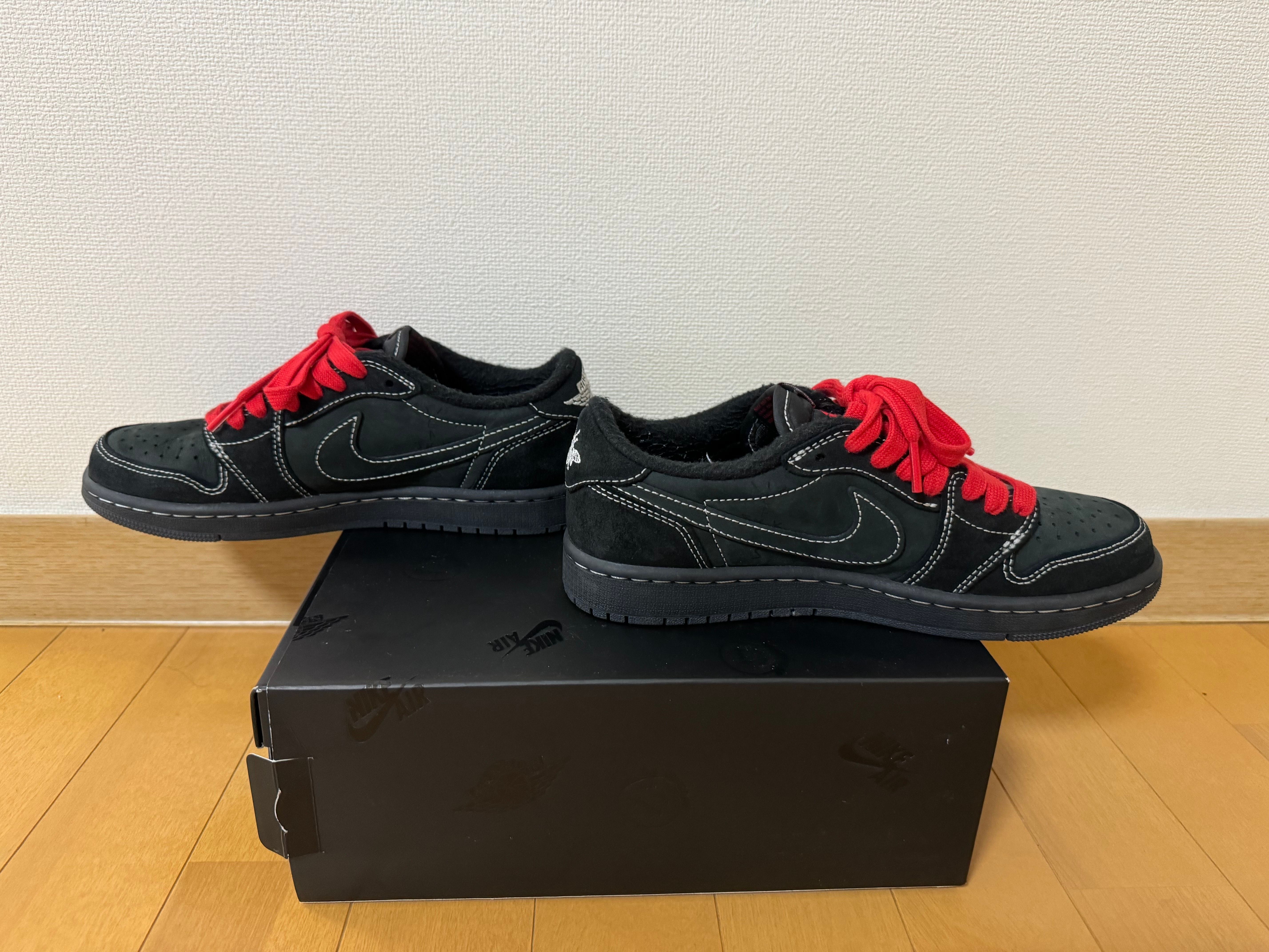 Travis Scott × Nike Air Jordan 1 Low OG SP "Black Phantom"