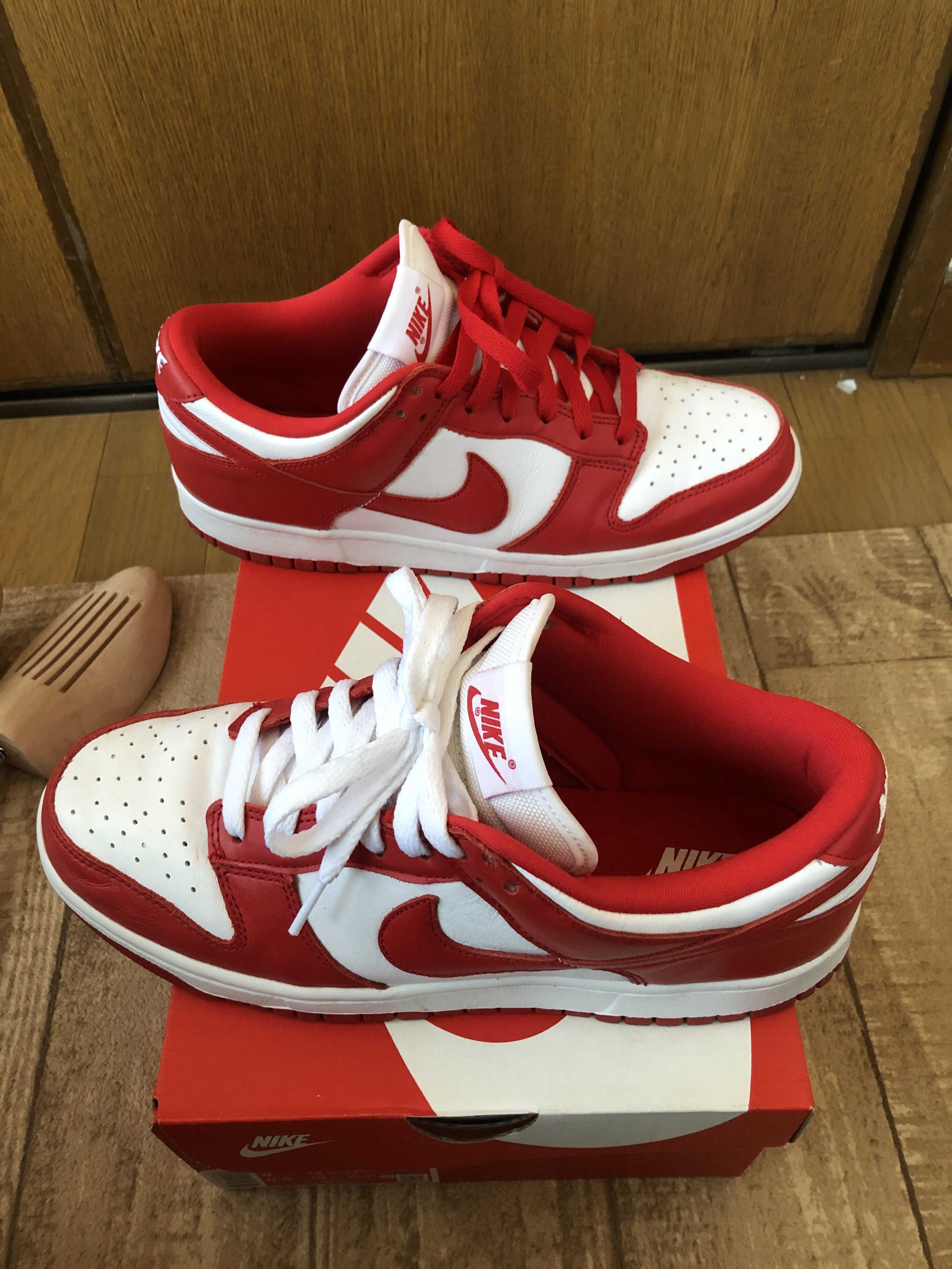 Nike Dunk Low SP "White and University Red"