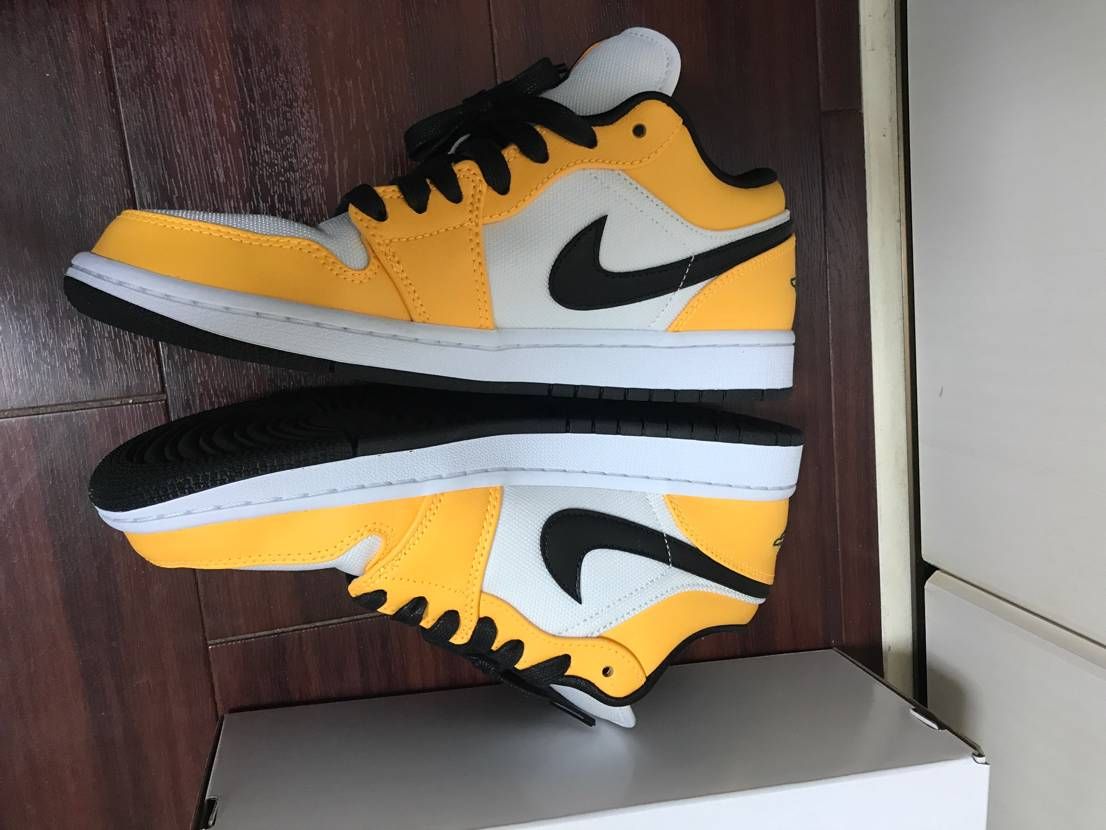 Nike Women's Air Jordan 1 Low SE "Laser Orange Black"   